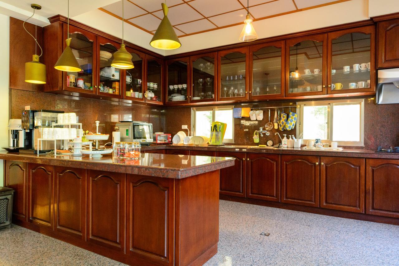 Warm House B&B Taitung Экстерьер фото